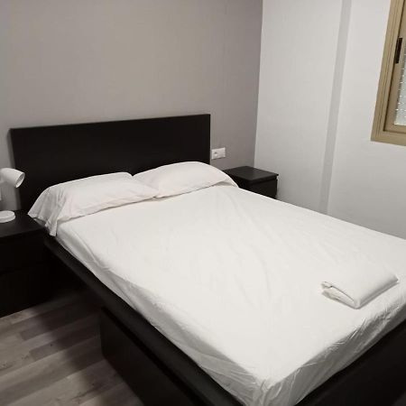 Apartamento Con Encanto,Piscina Y A 200 Metros De La Playa Σαλού Εξωτερικό φωτογραφία